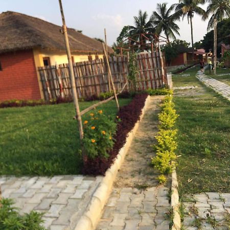Elephant Garden Hotel And Resort Pvt Ltd Kanchanpur Exteriér fotografie